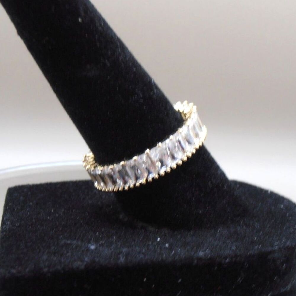 Elegant Gold Tone and CZ Baguette Band - Picture 3 of 5